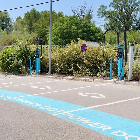 Ibis Budget Pertuis Portes Du Luberon Exteriér fotografie