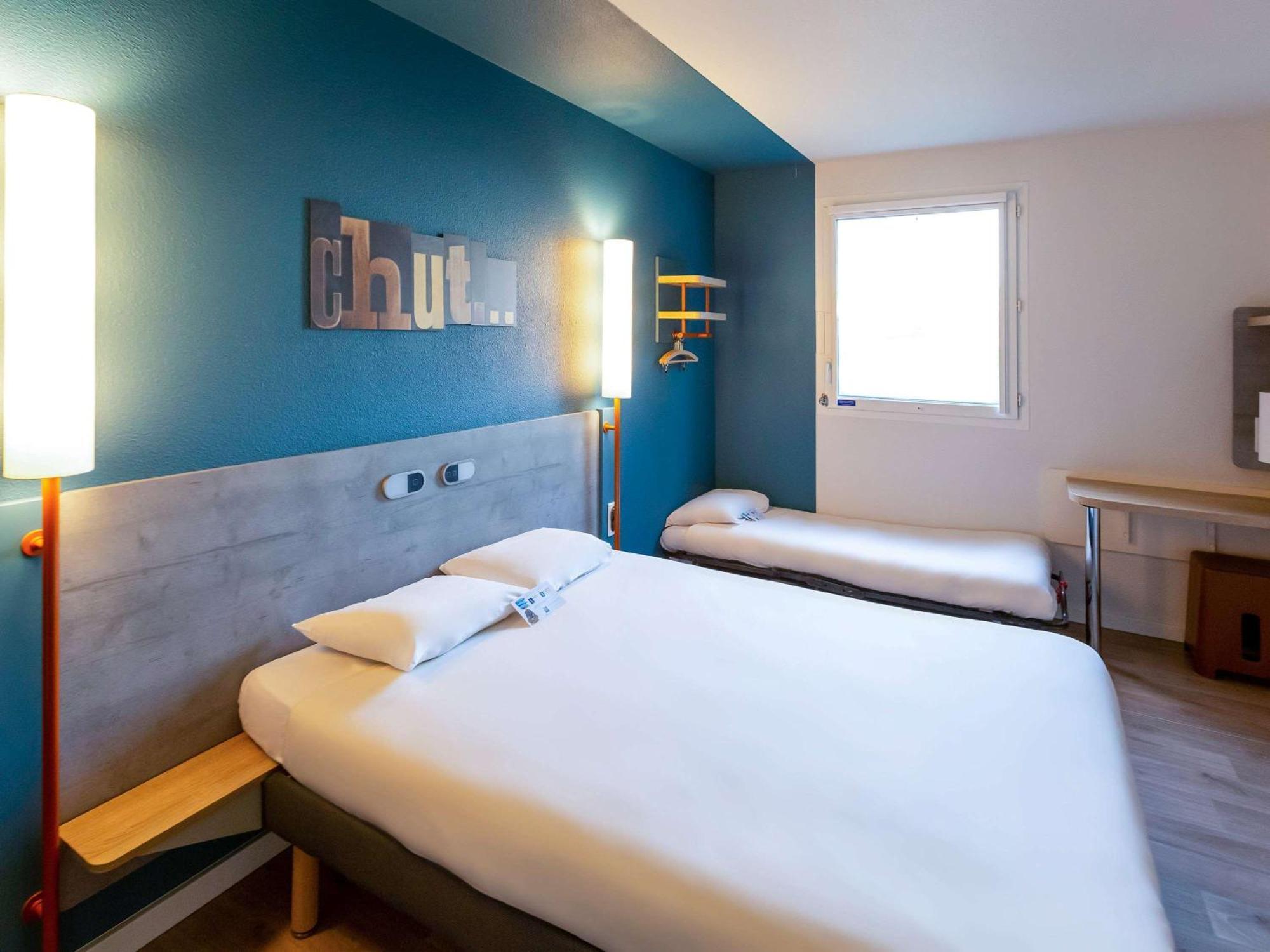 Ibis Budget Pertuis Portes Du Luberon Exteriér fotografie
